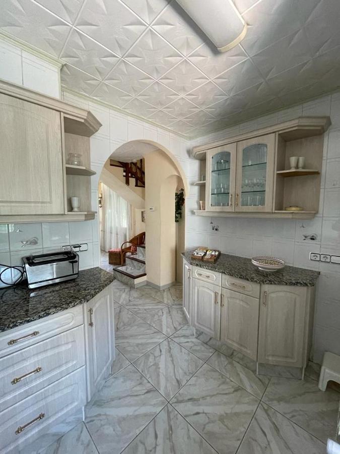 Villa Leones Ampuriabrava Exterior foto
